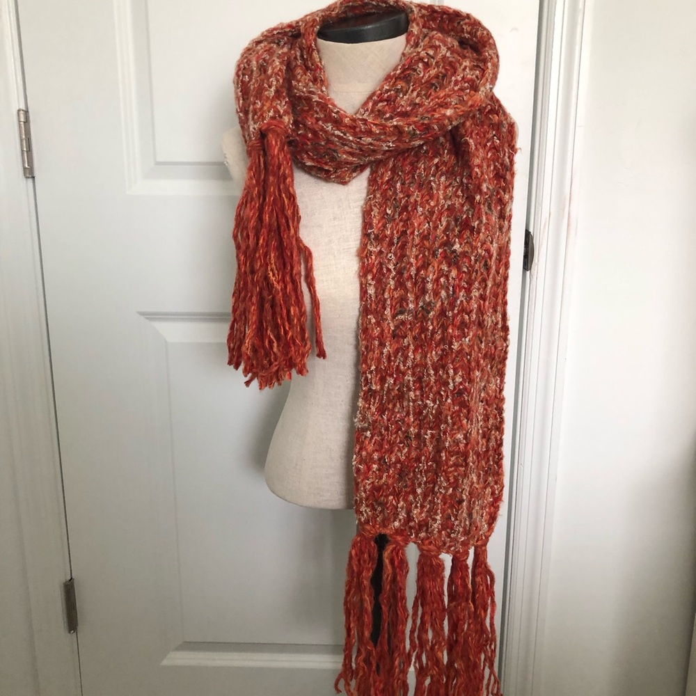 Cozy Rust Knit Italian Wool Blend Scarf With Fringe